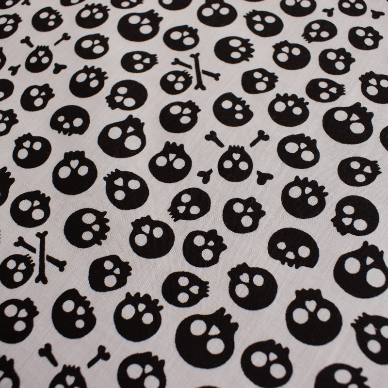 Halloween Spooky Black Skulls on White Polyester / Cotton FABRIC for crafts 112cm x 27.4 metres Roll (Copy) (Copy)